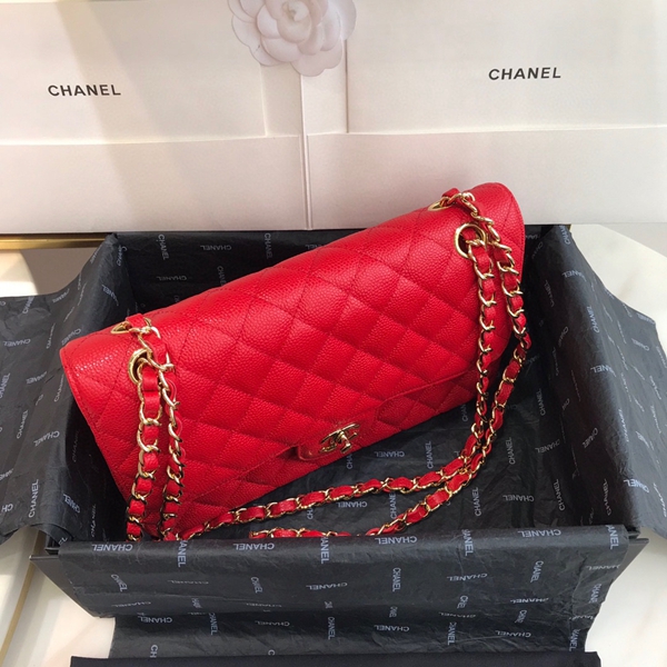 シャネルバッグレプリカ角部分ディテール